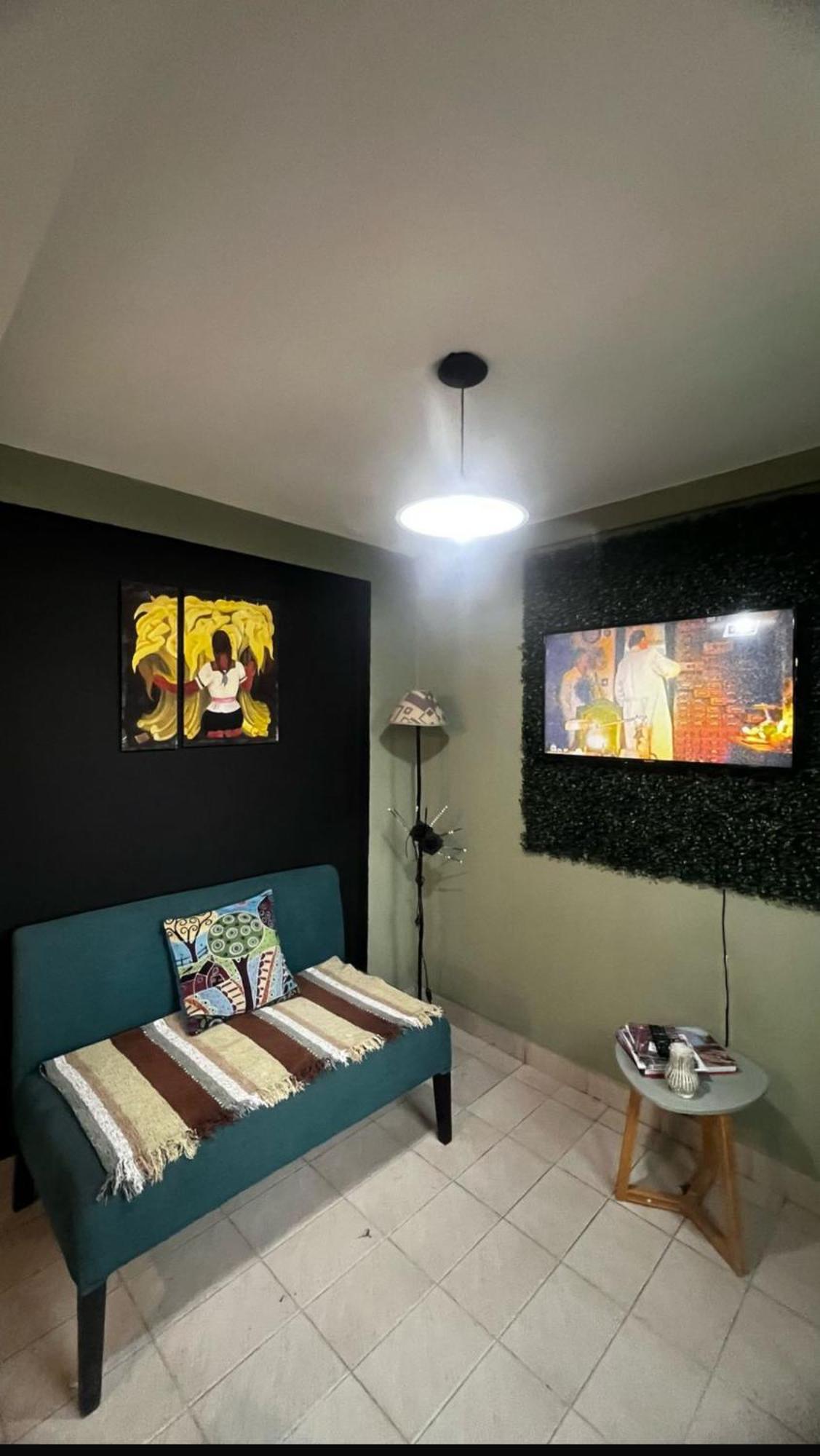 Apartotel Office Central Сан-Сальвадор-де-Жужуй Экстерьер фото